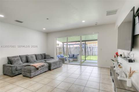23922 SW 108th Ave, Homestead FL - photo 13 of 16