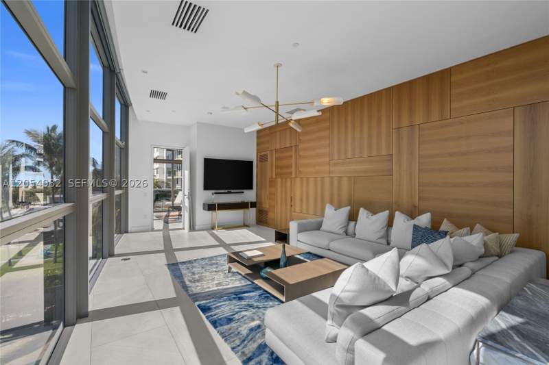 2 bedroom Condominium at 5875 Collins Ave 401, Mei Condo, Miami Beach — photo 4