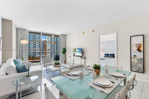 485 Brickell Ave 2306, Miami FL - photo 11 of 38