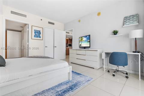 485 Brickell Ave 2306, Miami FL - photo 20 of 38