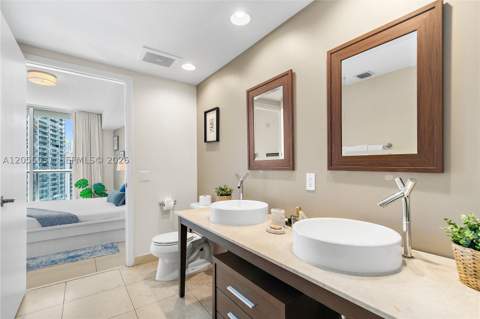 485 Brickell Ave 2306, Miami FL - photo 24 of 38