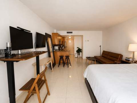 19201 Collins Ave 1025, Sunny Isles Beach FL - photo 10 of 17