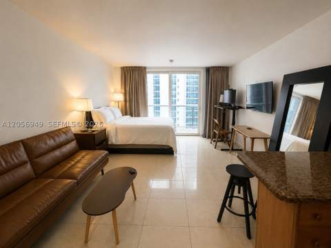 19201 Collins Ave 1025, Sunny Isles Beach FL - photo 13 of 17