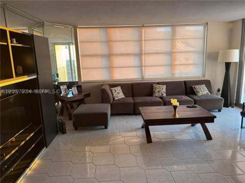 2750 NE 183rd St 1503, Aventura FL - photo 7 of 10