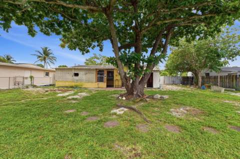 3441 NW 169th Terrace, Miami Gardens FL - photo 16 of 19
