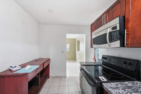 3441 NW 169th Terrace, Miami Gardens FL - photo 8 of 19