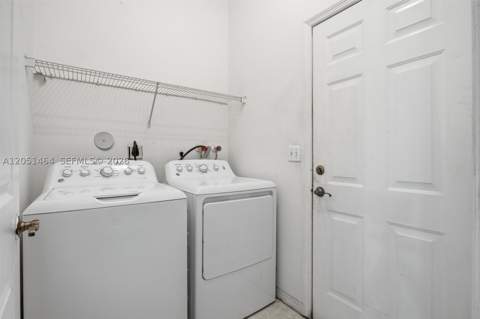 2101 SE 17th Ave, Homestead FL - photo 14 of 15