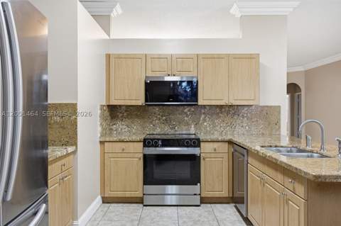 2101 SE 17th Ave, Homestead FL - photo 9 of 15