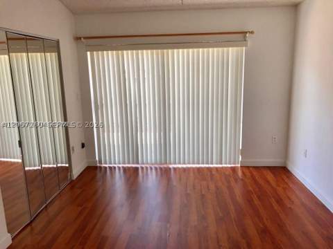 5758 NW 97th Pl, Doral FL - photo 14 of 30