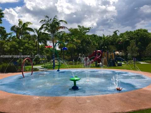 5758 NW 97th Pl, Doral FL - photo 20 of 30