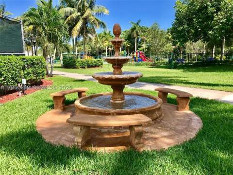 5758 NW 97th Pl, Doral FL - photo 23 of 30
