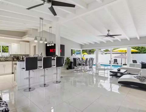 561 NE 172nd St, North Miami Beach FL - photo 23 of 40