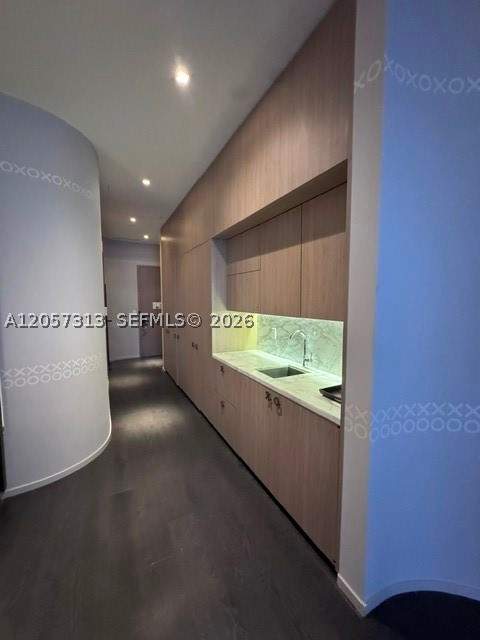 801 S Miami Ave 409, Miami FL - photo 8 of 43