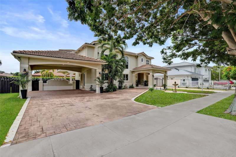 4 bedroom SingleFamilyResidence at 4665 SW 159th Ct, Barima Estates, Miami — photo 1