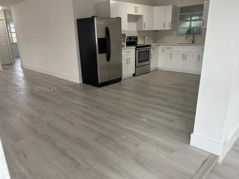 9200 SW 37th St, Miami FL - photo 10 of 12