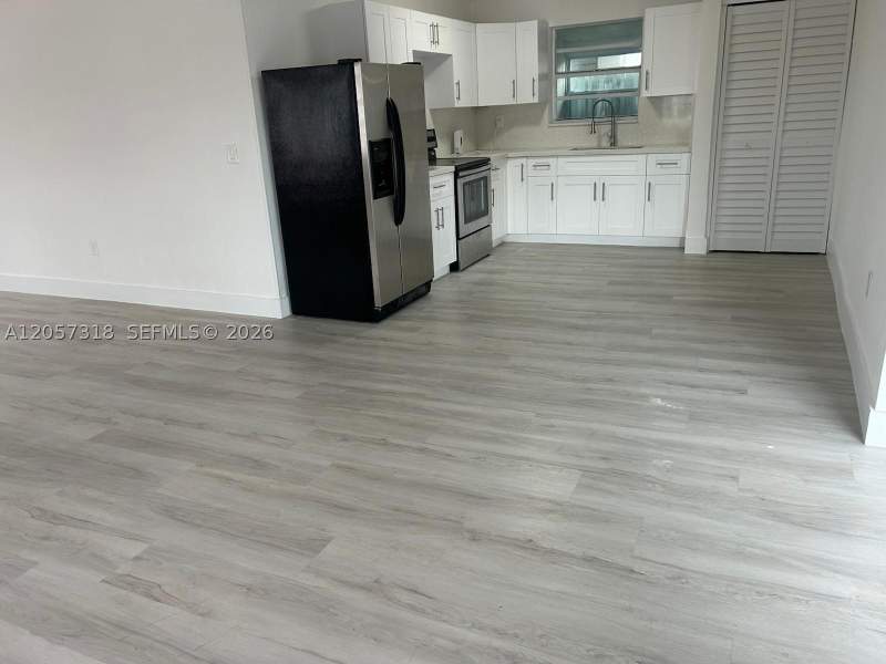 3 bedroom SingleFamilyResidence at 9200 SW 37th St, Central Heights, Miami — photo 4
