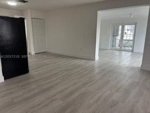9200 SW 37th St, Miami FL - photo 6 of 12