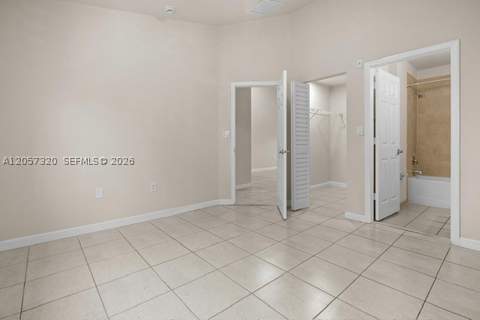 22561 SW 88th Pl 303-7, Cutler Bay FL - photo 13 of 27