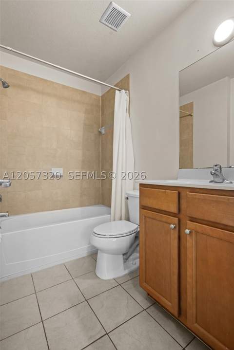 22561 SW 88th Pl 303-7, Cutler Bay FL - photo 19 of 27