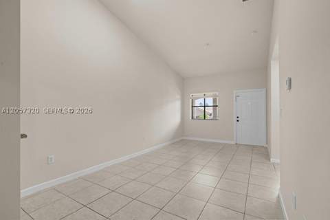 22561 SW 88th Pl 303-7, Cutler Bay FL - photo 6 of 27