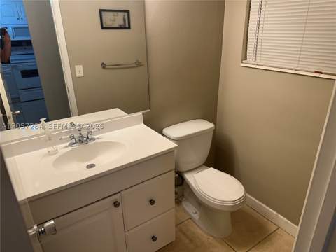 12590 NE 16th Ave 509, North Miami FL - photo 15 of 38