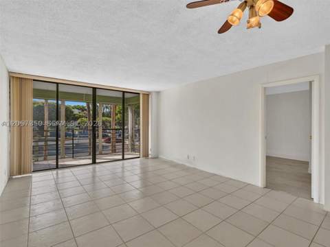 20500 W Country Club Dr 203, Aventura FL - photo 13 of 63