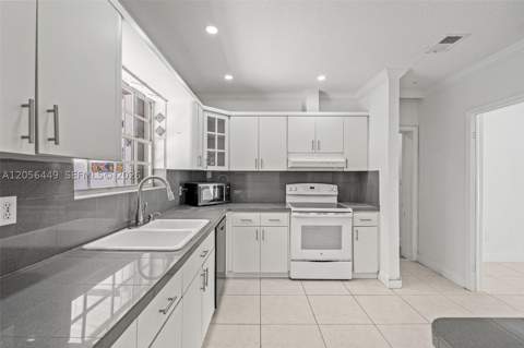 1540 Dorado Ave, Coral Gables FL - photo 11 of 15