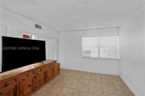 443 NW 97th Pl 443, Miami FL - photo 9 of 21