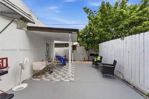 419 SE 3rd St, Hialeah FL - photo 21 of 47