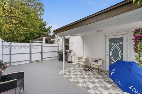 419 SE 3rd St, Hialeah FL - photo 23 of 47
