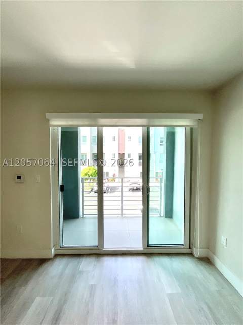 2555 NE 193rd St 2206, Miami FL - photo 11 of 26