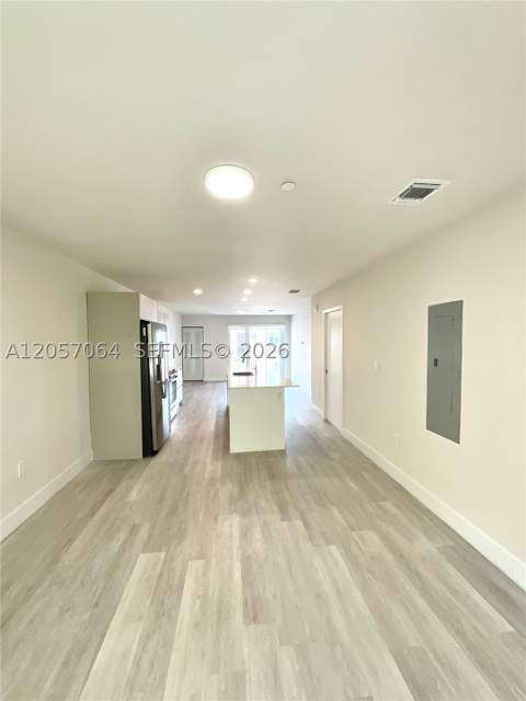 2555 NE 193rd St 2206, Miami FL - photo 9 of 26
