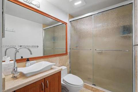5085 NW 7th St 906, Miami FL - photo 11 of 26