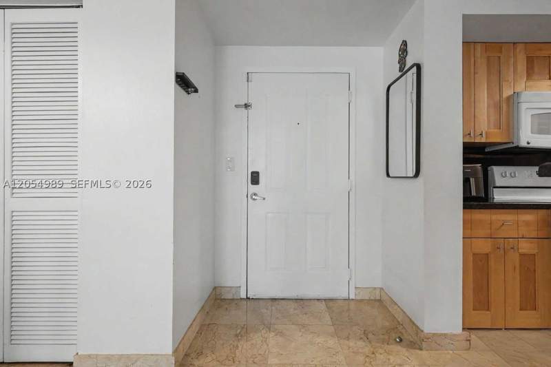 2 bedroom Condominium at 5085 NW 7th St 906, Blue Lagoon Condo, Miami — photo 2