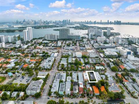 1551 Michigan Ave 12, Miami Beach FL - photo 13 of 17