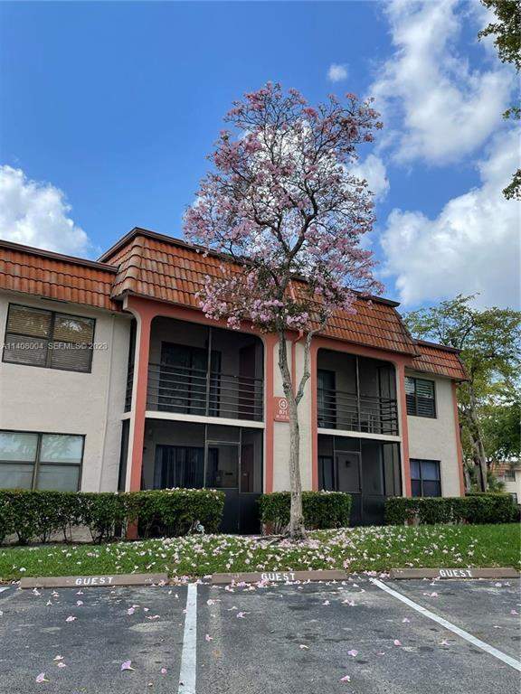 2 bedroom Condominium at 871 NE 207th Lane 104-15, Monterey Two Condo, Miami — photo 2