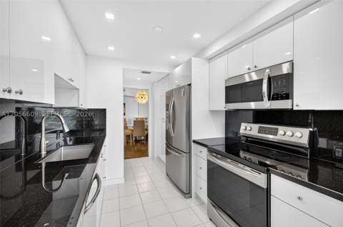 2800 Island Blvd 1005, Aventura FL - photo 15 of 45
