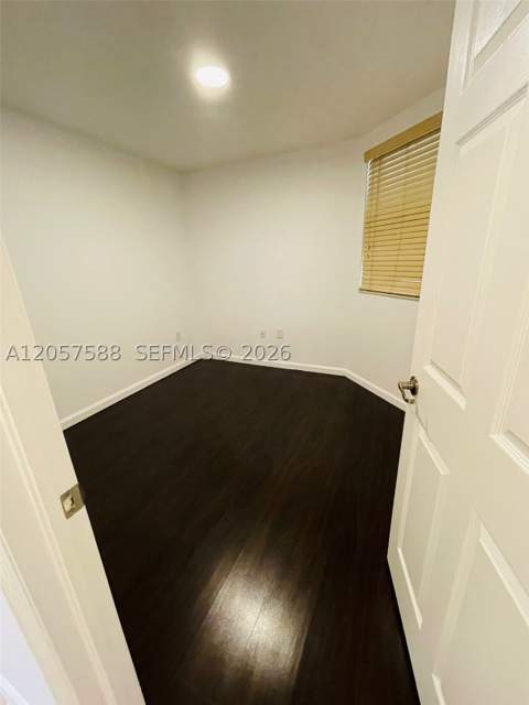 11601 NW 89 St 106, Doral FL - photo 17 of 34