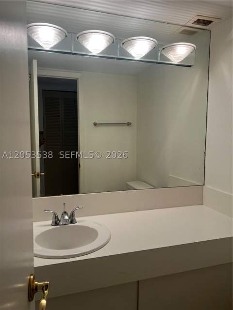2750 NE 183rd St 807, Aventura FL - photo 9 of 16