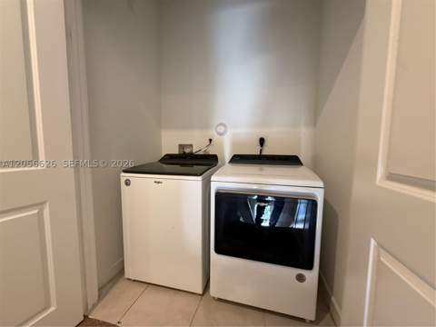 721 SW 11th St, Florida City FL - photo 16 of 22