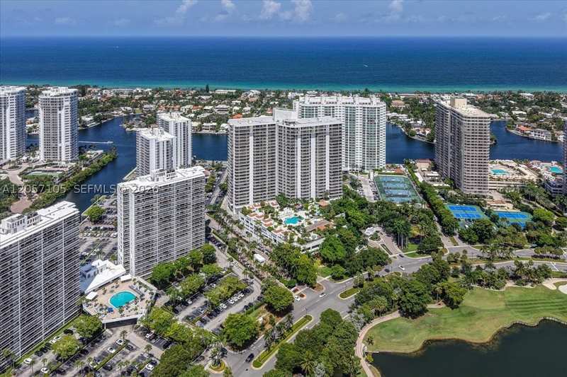 2 bedroom Condominium at 20515 E Country Club Dr 2048, Waterview Condo, Aventura — photo 1