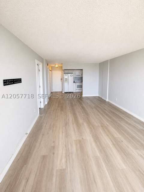 1465 NE 123rd St 609, North Miami FL - photo 15 of 28
