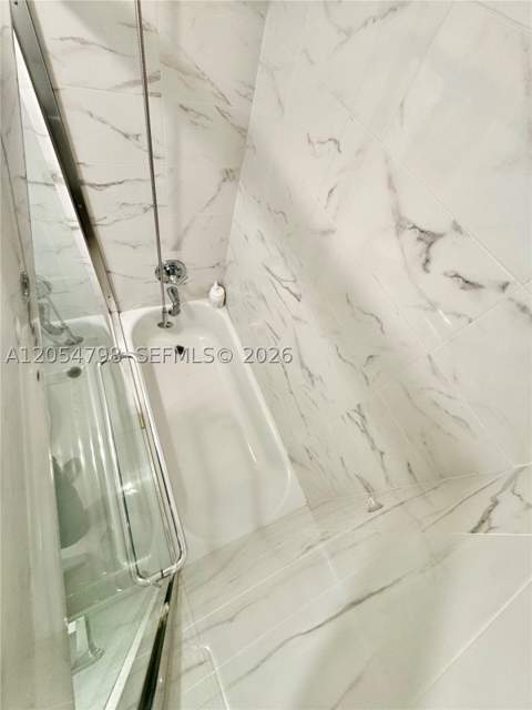 18051 Biscayne Blvd 1002, Aventura FL - photo 16 of 30
