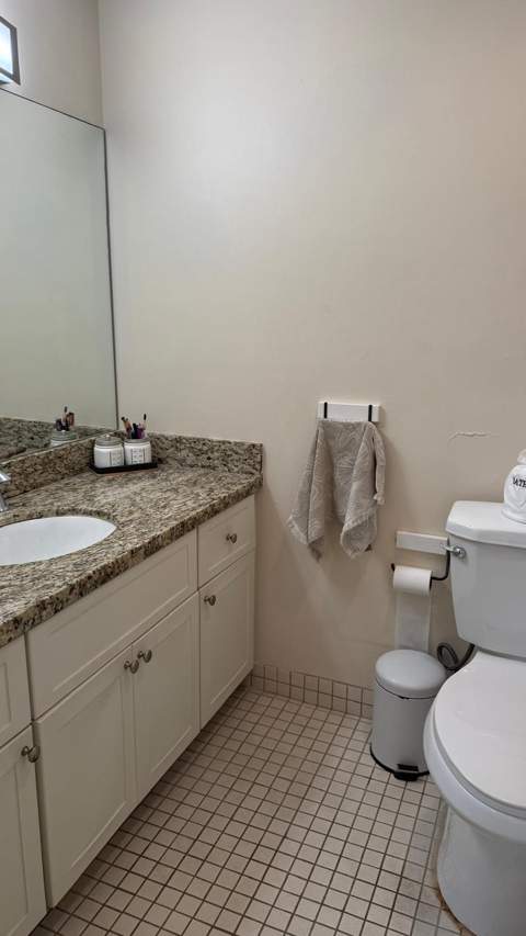 500 Bayview Drive 122, Sunny Isles Beach FL - photo 12 of 29