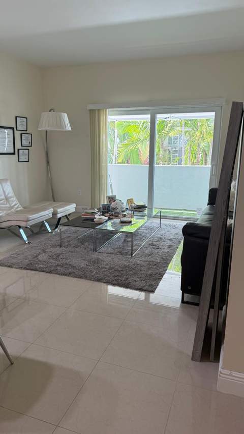 500 Bayview Drive 122, Sunny Isles Beach FL - photo 24 of 29