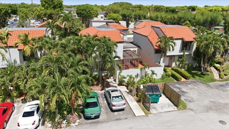 3 bedroom Condominium at 10339 NW 9th St Cir 2-2, Caribbean Springs Village, Miami — photo 1