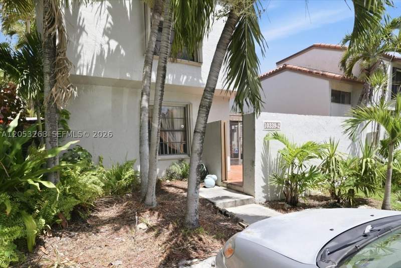 3 bedroom Condominium at 10339 NW 9th St Cir 2-2, Caribbean Springs Village, Miami — photo 5