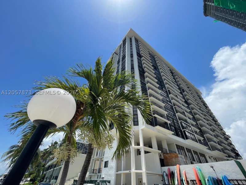 3 bedroom Condominium at 1865 Brickell Ave 1865, Brickell Place Condo, Miami — photo 1