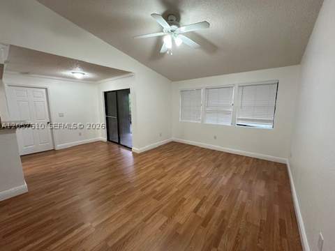 15590 SW 106th Ln 1102, Miami FL - photo 7 of 14