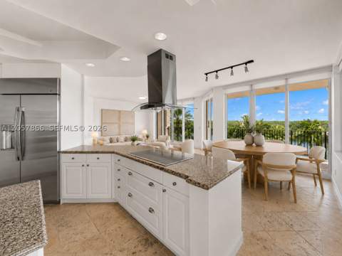 13627 Deering Bay Dr 404, Coral Gables FL - photo 8 of 21